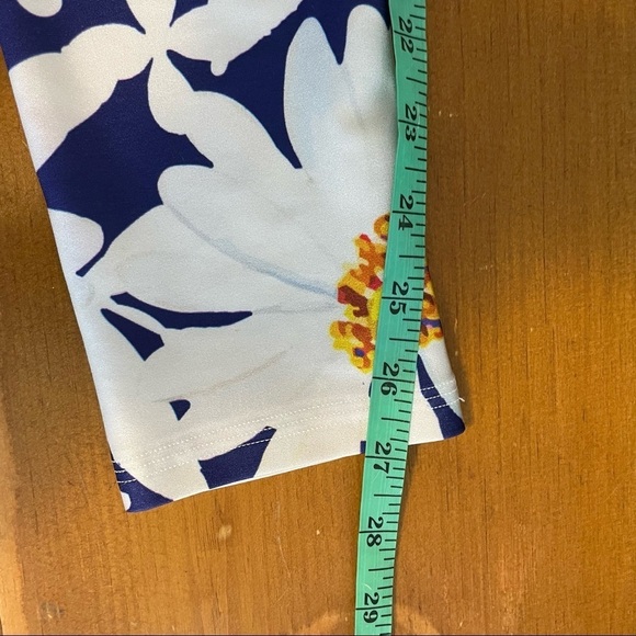 Pineapple Clothing Daisyland Lucy Floral Printed Legging - Picture 6 of 9